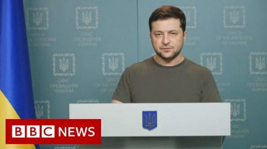 Bombing and fighting in Kyiv - BBC News