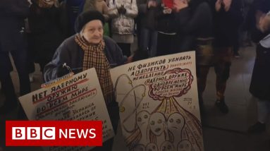 Pensioner arrested at anti-war protest in Russia - BBC News
