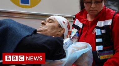Russia widens assault on Ukraine with deadly hit on military base near Poland - BBC News