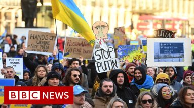 Worldwide protests against Russian invasion - BBC News
