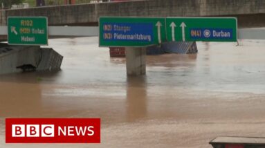 At least 45 dead in South Africa floods - BBC News
