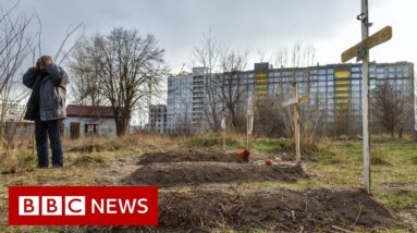 Ukrainian forces hunt Russian soldiers dubbed 'The Despicable 10' - BBC News