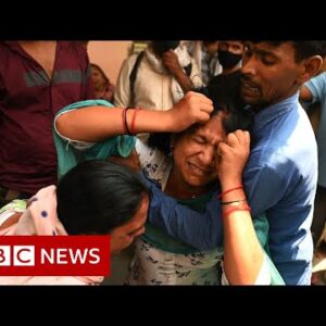 Dozens killed in Delhi after fire sweeps through office building - BBC News