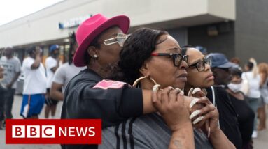 Ten dead in racially motivated attack at New York state store - BBC News