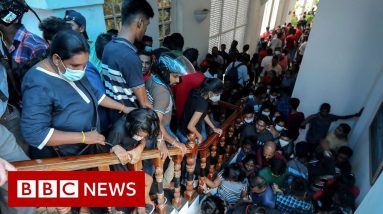 Sri Lanka protesters 'will occupy presidential palace until leaders go' - BBC News