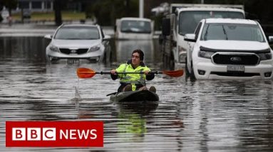 Australia floods: 50,000 people in Sydney told to evacuate - BBC News