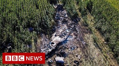 Cargo plane carrying weapons crashes in Greece - BBC News