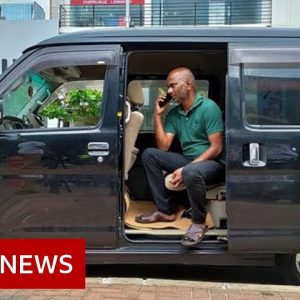 Sri Lanka fuel crisis: 'Living in my car for two days to buy fuel'- BBC News