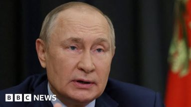 Sweden finds new leak in Russian gas pipeline - BBC News