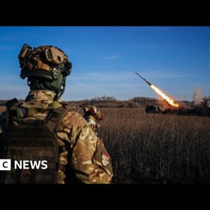 Up to 13,000 Ukrainian soldiers killed in war, senior official says – BBC News