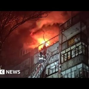 Huge wave of Russian strikes on Ukraine’s energy infrastructure - BBC News