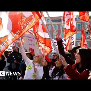 French protests intensify against pension age rise - BBC News