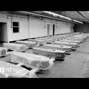 When gravediggers in the UK went on strike – BBC News