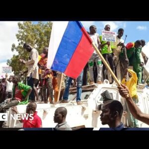 How Russia disinformation operations are targeting Africa – BBC News