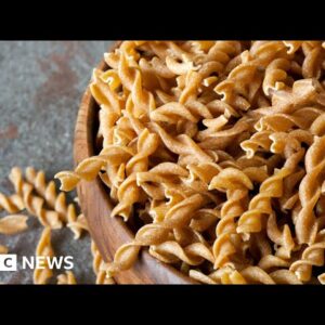 Pasta price in UK doubles as costs of basics rises - BBC News
