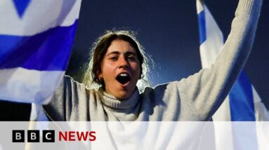 Mass Israel protests after Prime Minister Benjamin Netanyahu fires defence minister – BBC News
