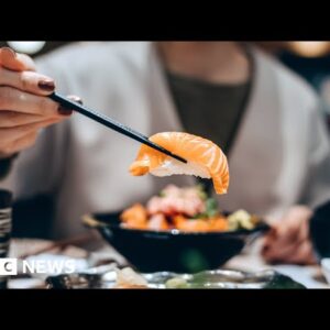 'Sushi terror' pranks cause outrage in Japan as arrests are made - BBC News