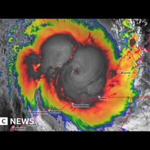 Powerful storm Cyclone Ilsa hits Western Australia - BBC News