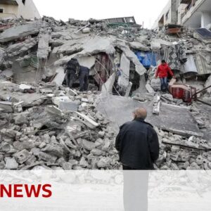 Syrian earthquake survivors feel 'forgotten' - BBC News