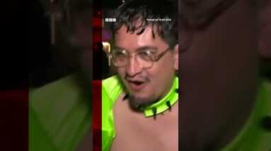 Moment BBC reporter confuses fan with Finland's Eurovision entry. #Shorts #Eurovision #BBCNews