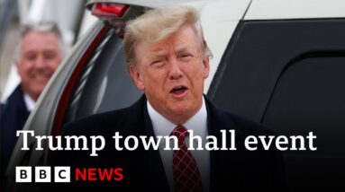 Donald Trump talks Ukraine war and pardoning US Capitol rioters in CNN town event - BBC News