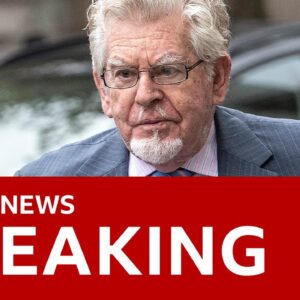 Sex offender Rolf Harris dies aged 93 - BBC News