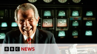 Religious US broadcaster Pat Robertson dies aged 93 - BBC News