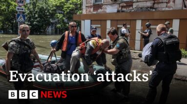 Ukraine accuses Russia of shelling Kherson evacuations – BBC News