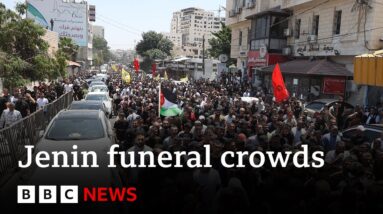 Jenin: Thousands attend funerals for Palestinian victims - BBC News