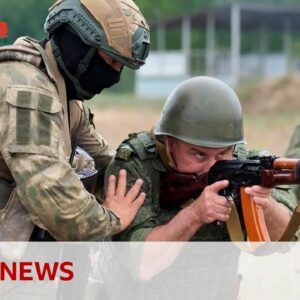 Russian mercenary group Wagner ‘training troops in Belarus’ - BBC News