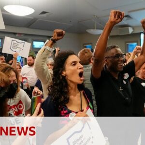 Issue 1: Ohio vote delivers win for abortion-rights supporters - BBC News