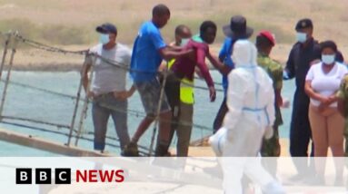 More than 60 migrants feared dead at sea off Cape Verde coast - BBC News