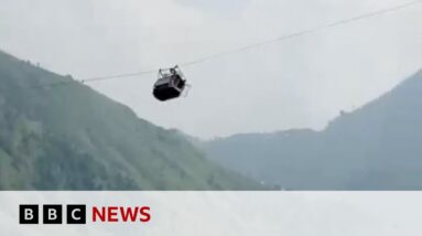 Pakistan cable car: Relief as all eight people rescued  - BBC News
