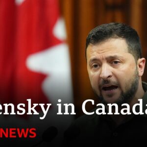 Ukraine war: Zelensky speaks in Canada after strike on Crimea navy base - BBC News