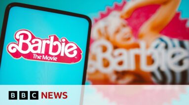 Russians queue to see Barbie film despite sanctions - BBC News