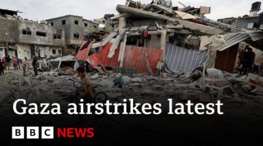 Israel intensifies airstrikes in Gaza as communications cut off – BBC News