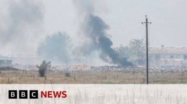 Ukraine war: Russian fleet ‘moved out of Crimea’ - BBC News