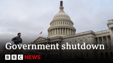 US government avoids shutdown in last-minute deal – BBC News