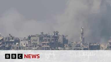 Israel says forces have moved further into Gaza Strip - BBC News