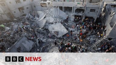 Hamas-run health ministry says deadly air strike hit Gaza al-Maghazi refugee camp - BBC News