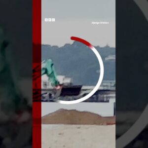 A digger driver came to the rescue when a colleague became stranded. #Shorts #UK #Beach #BBCNews