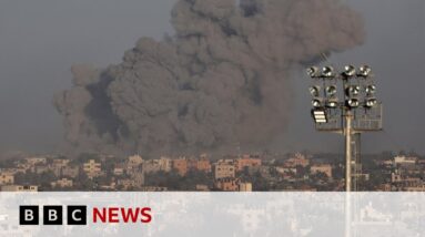 Israel orders Gaza civilians to flee centre of Khan Younis as tanks approach | BBC News