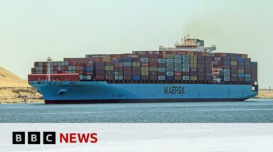 Shipping firms stop Red Sea routes after attacks | BBC News