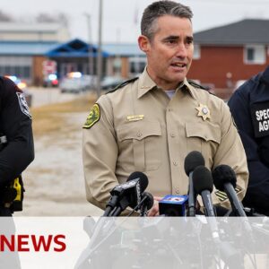 Iowa shooting: Police say multiple gunshot victims in high school shooting | BBC News