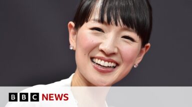 How does Marie Kondo’s ‘KonMarie’ method work? | BBC News