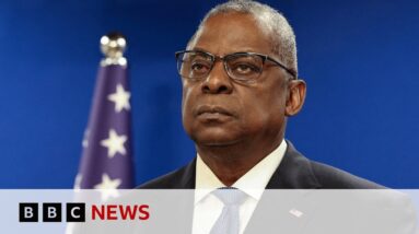 US defence secretary Lloyd Austin kept cancer diagnosis secret | BBC News