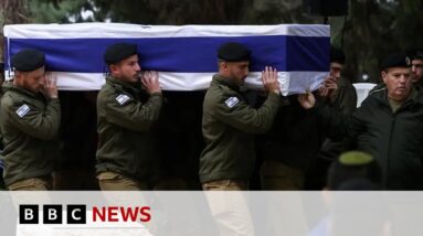Israel-Gaza war: IDF says 24 soldiers killed in Gaza in one day | BBC News