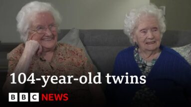 Britain’s oldest twins celebrate 104th birthday | BBC News
