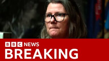 Michigan school shooter's mother Jennifer Crumbley guilty of involuntary manslaughter | BBC News