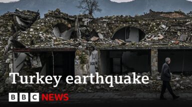 Turkey earthquake: Pressure on government one year on since country's deadliest quake | BBC News
